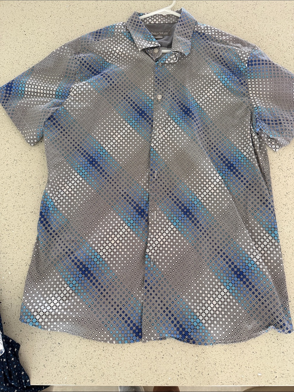 Men's Short Sleeve Button-Up Shirt in Gray and Blue